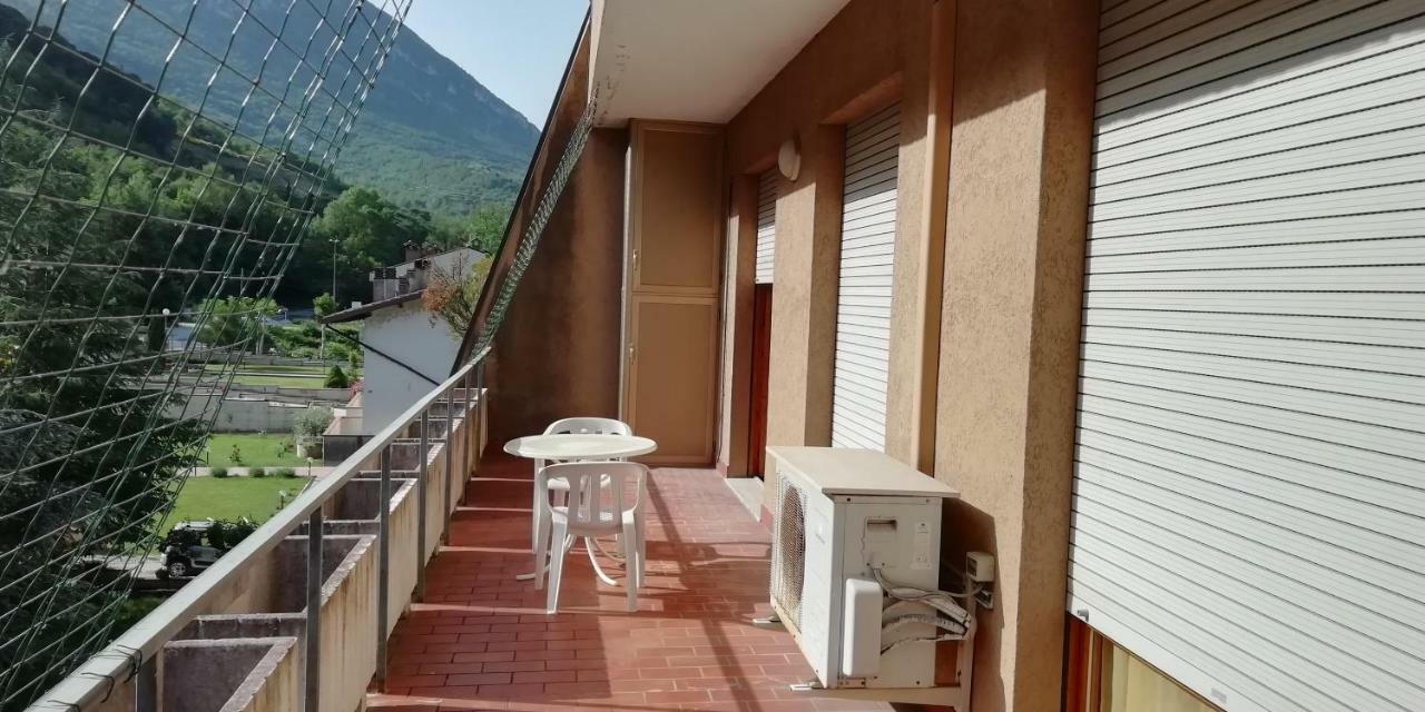 Madonna Di Frasassi - Casa Vacanze Apartment Genga  Ngoại thất bức ảnh